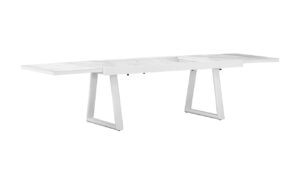 Club Extendable Outdoor Dining Table